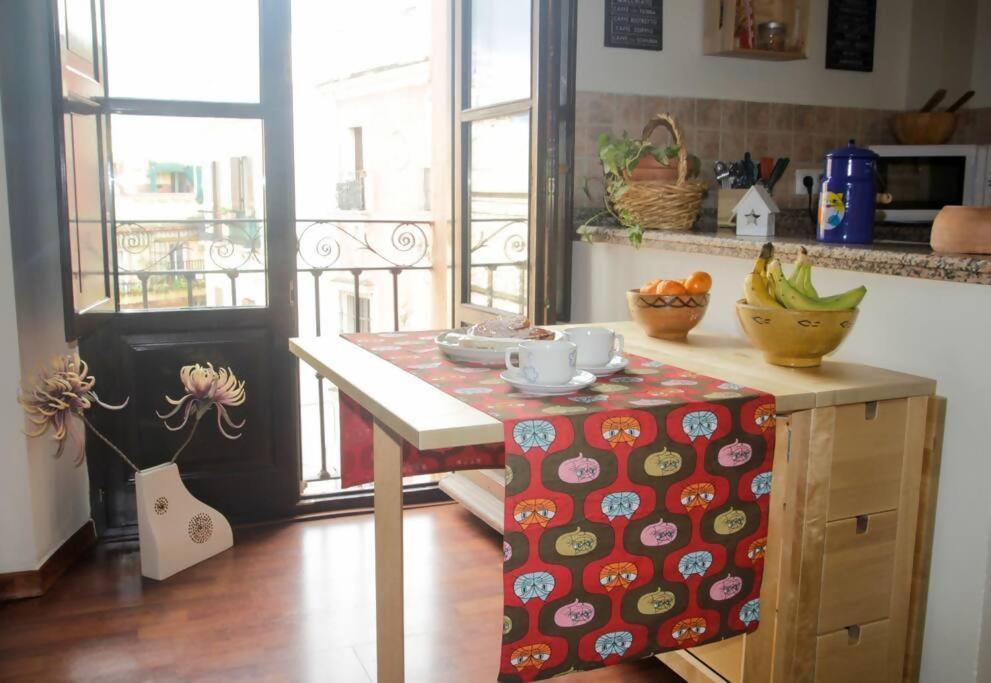 Hosfty Centro Mirador San Marcos 1 Apartment Севиля Екстериор снимка