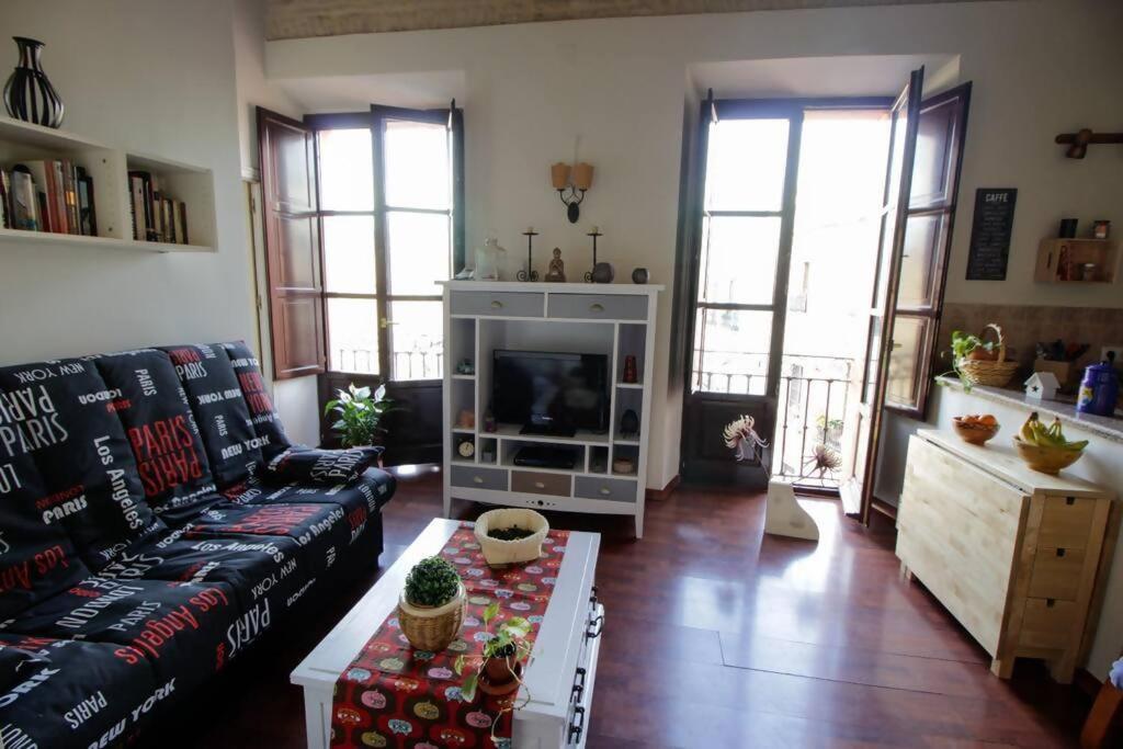 Hosfty Centro Mirador San Marcos 1 Apartment Севиля Екстериор снимка
